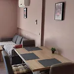 شقة Vukalovic 2 ميدولين
