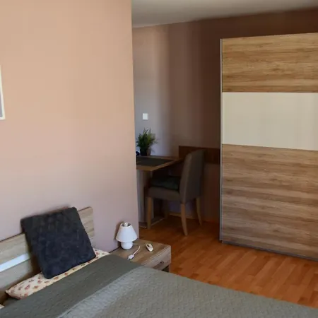 Vukalovic 2 *