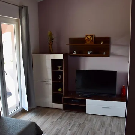 Vukalovic 2 ميدولين